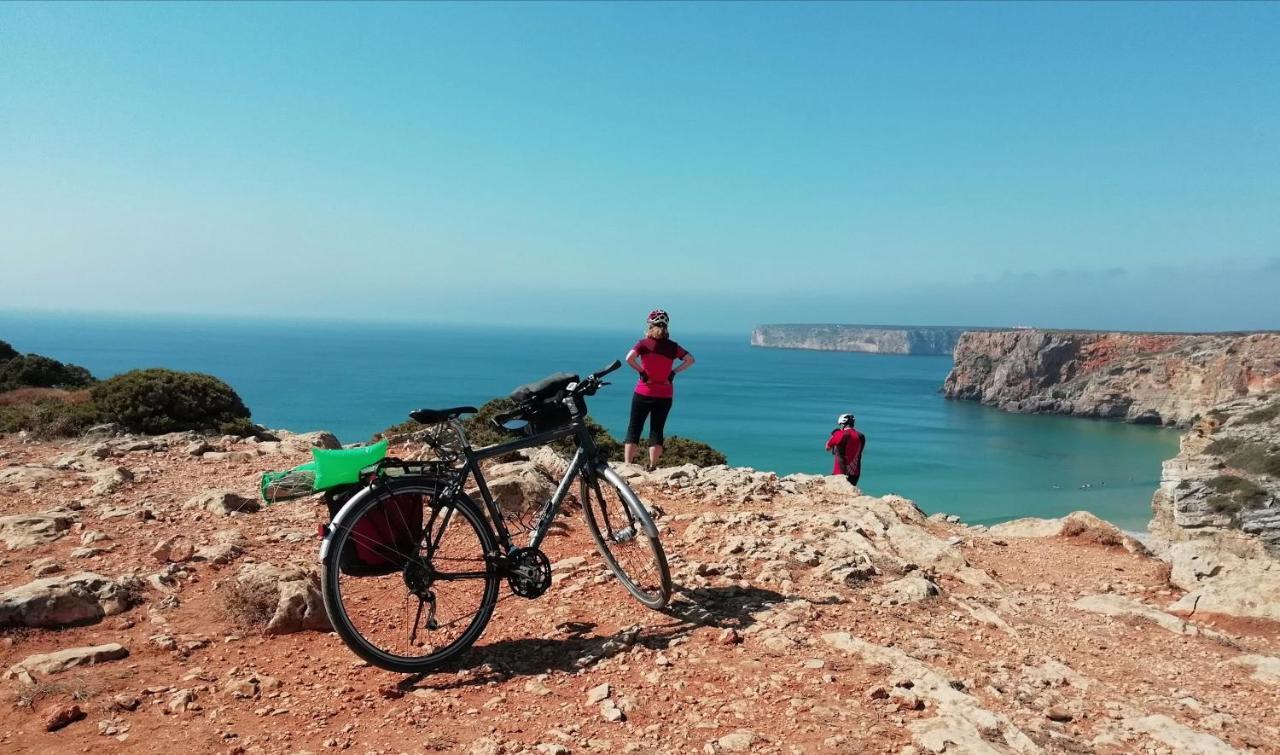 Blacksheep Sagres Guesthouse & Surf Bagian luar foto