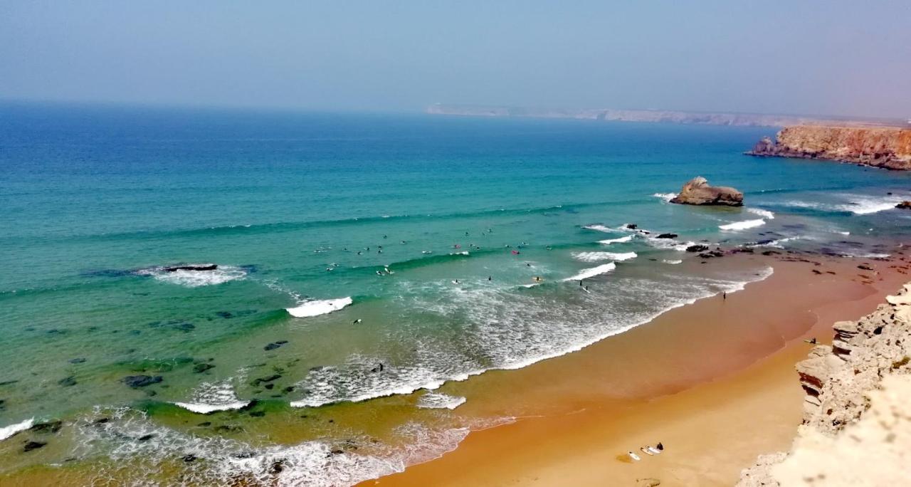 Blacksheep Sagres Guesthouse & Surf Bagian luar foto